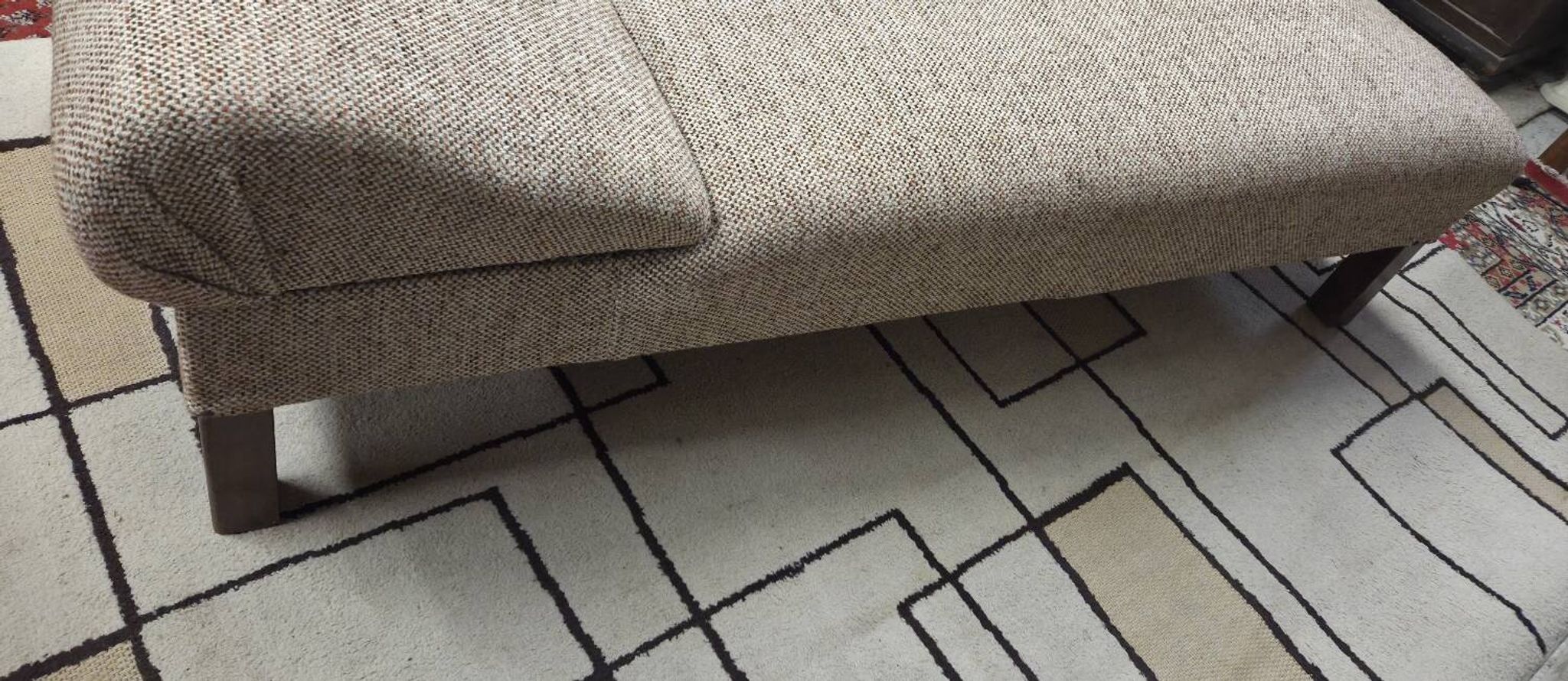 Daybed, vintage 1970s chaise longue with headrest.