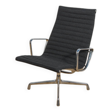 EA124 Lounge Chair by Charles & Ray Eames for Herman Miller, United States, 1980s