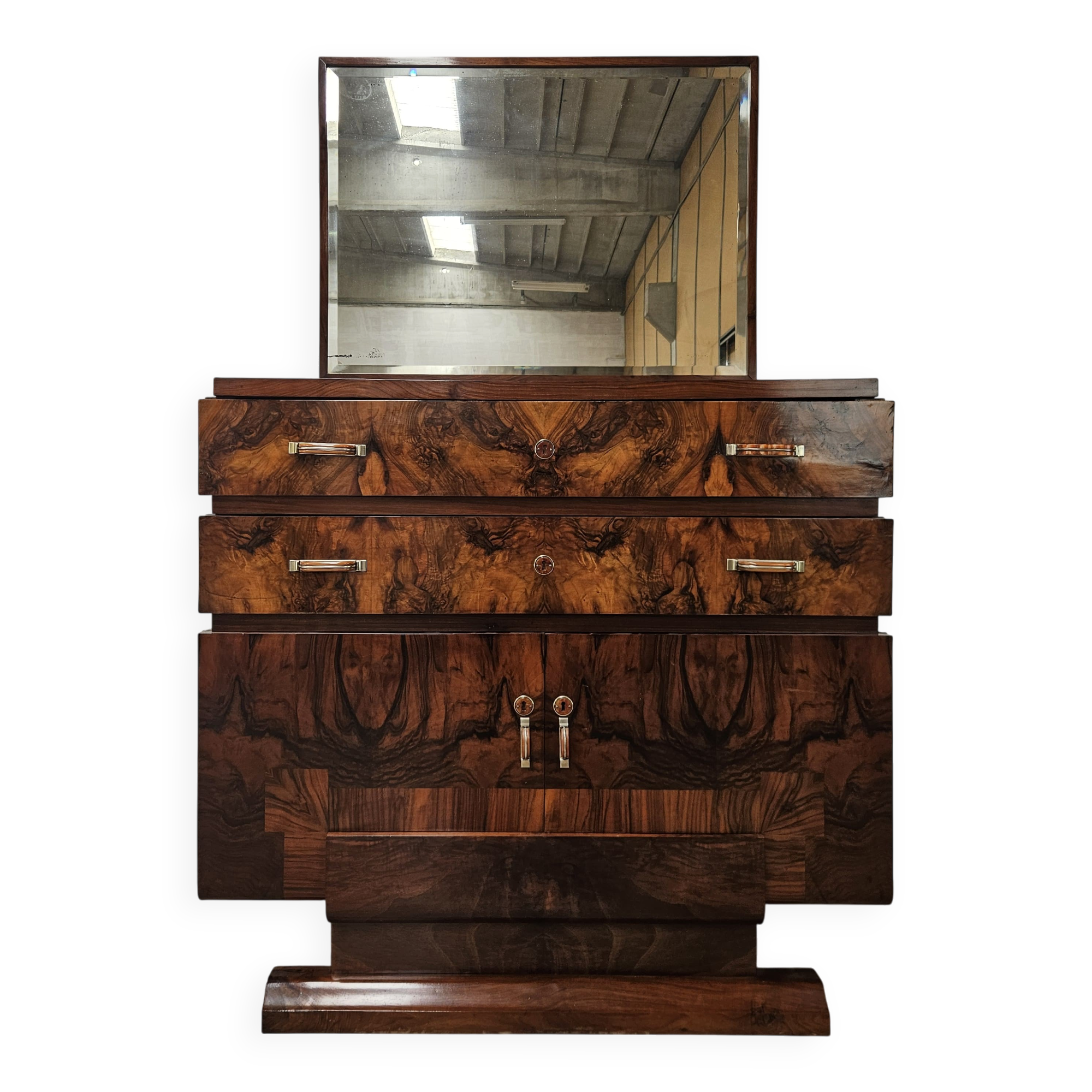1940s Art Decò sideboard in walnut burl with mirror