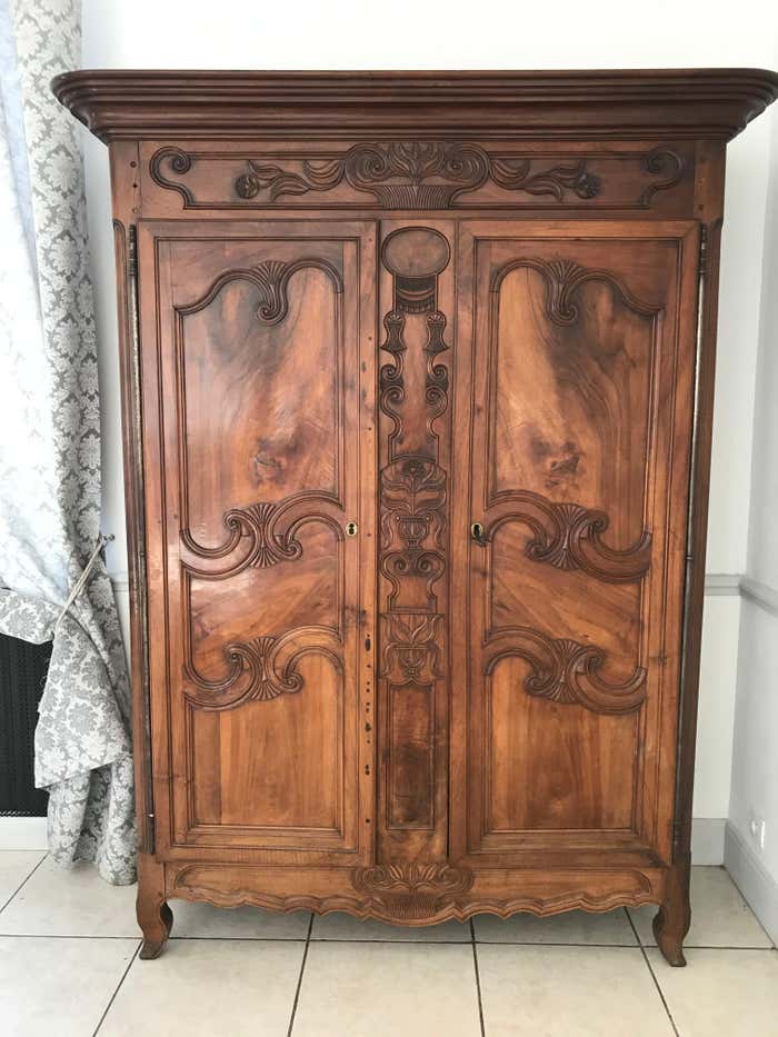 Bressane wardrobe - 18th France