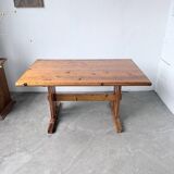 Mountain furniture table made of solid pine