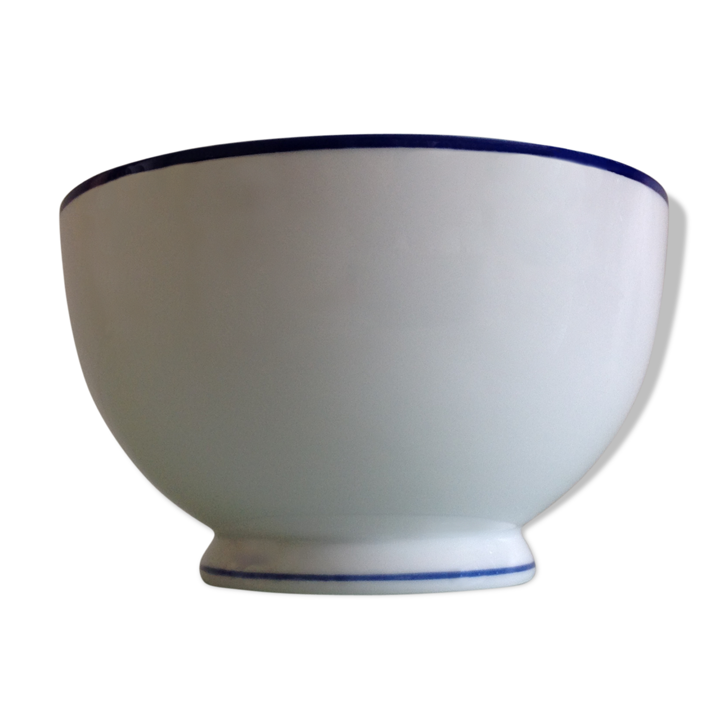 Old bon blanc with blue porcelain eder