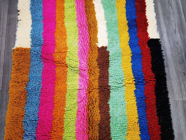 Colorful handmade rug 250cm x 150cm