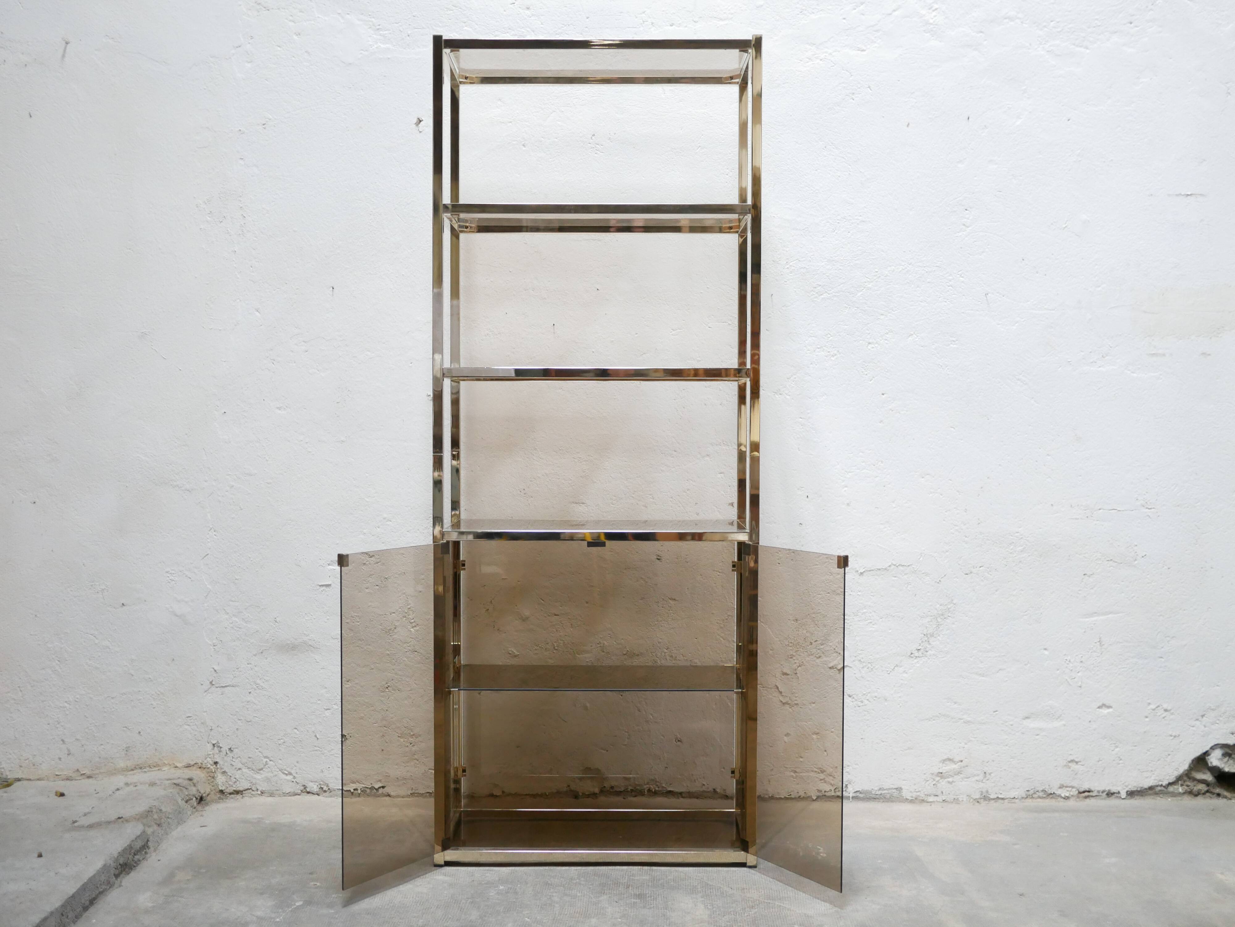 Bookcase vintage shelf in brass and smoked glass