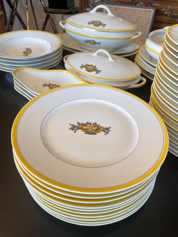 Service en porcelaine de Limoges