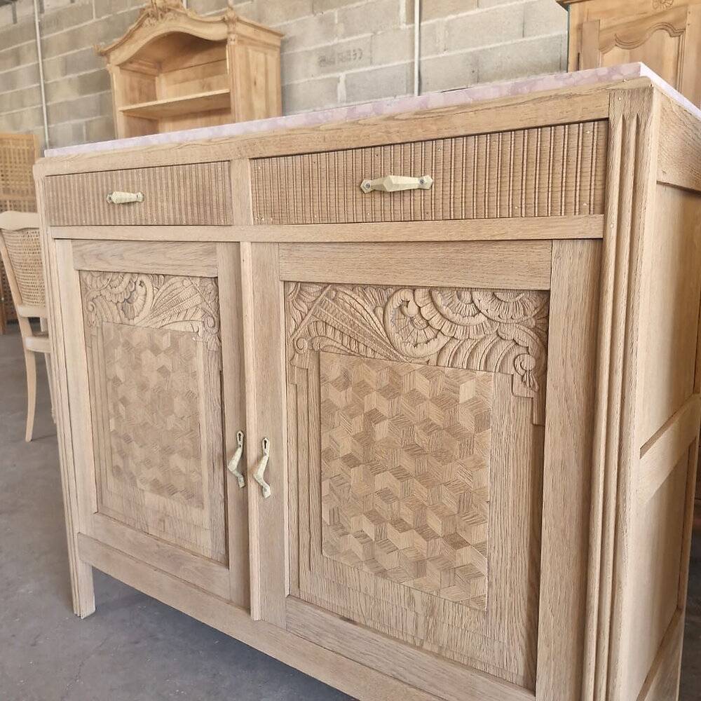 Art Deco buffet in pink marble