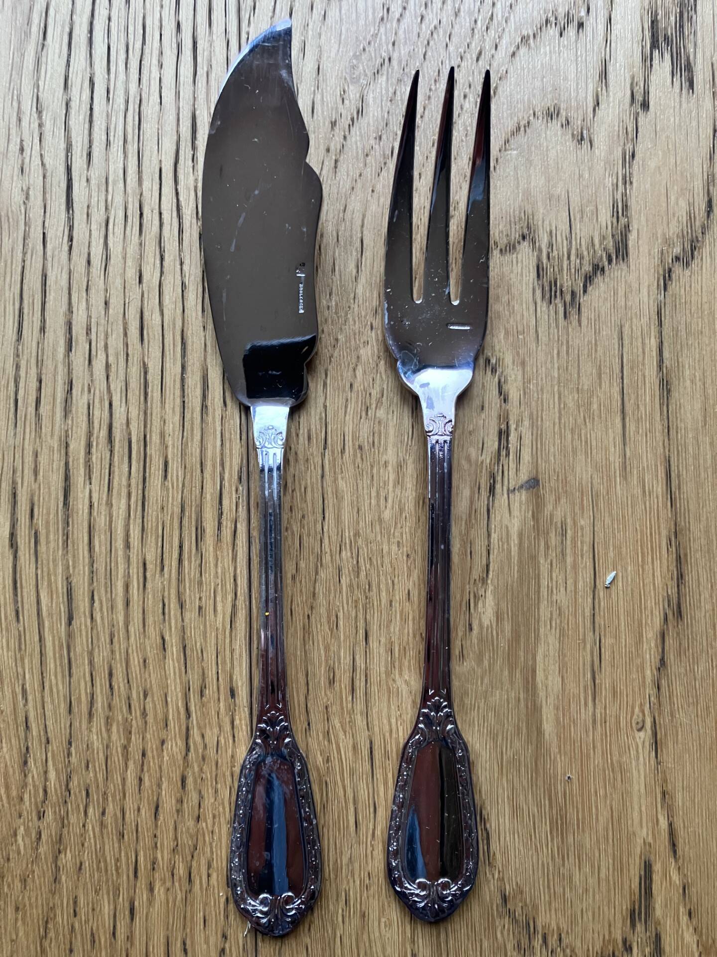 Service à poisson réargenté