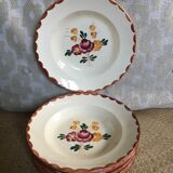 Series of 8 soup plates