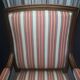 Paire de fauteuils en noyer style Louis XVI