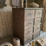 Petit meuble d’atelier