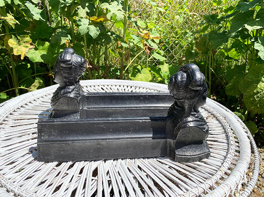 Ancient cast iron chenets, bust of long woman mat