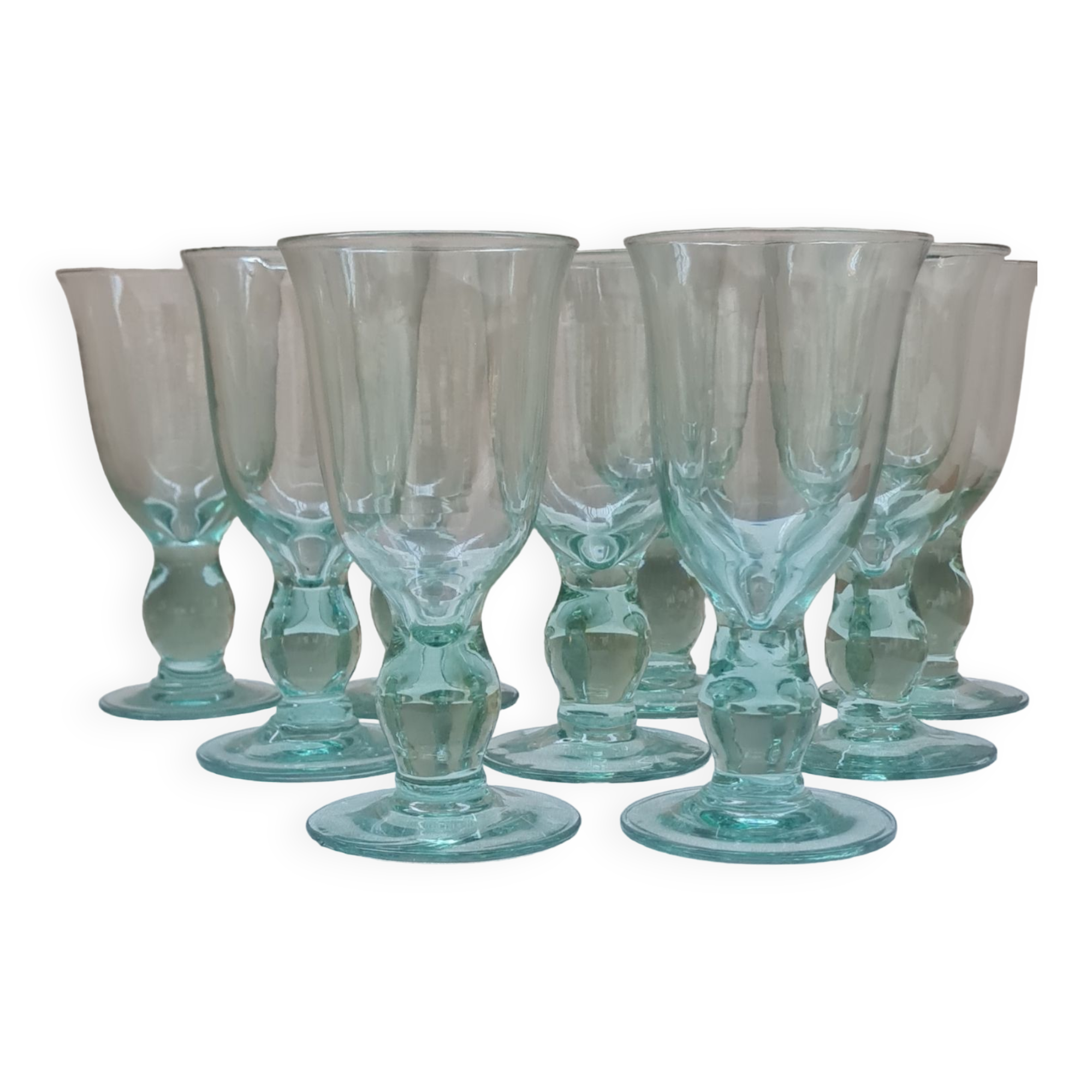 Service of 9 large blown glass stemmed glasses