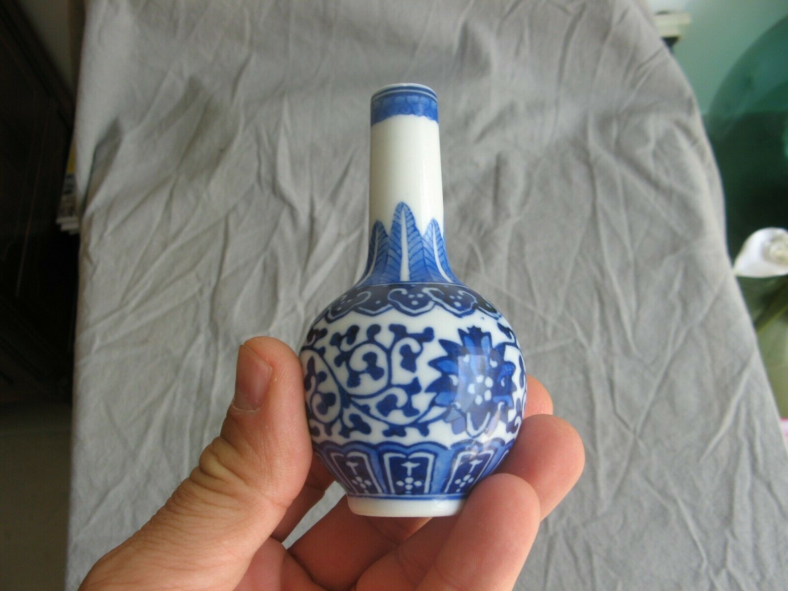 Jingdezhen Blue China porcelain soliflore vase