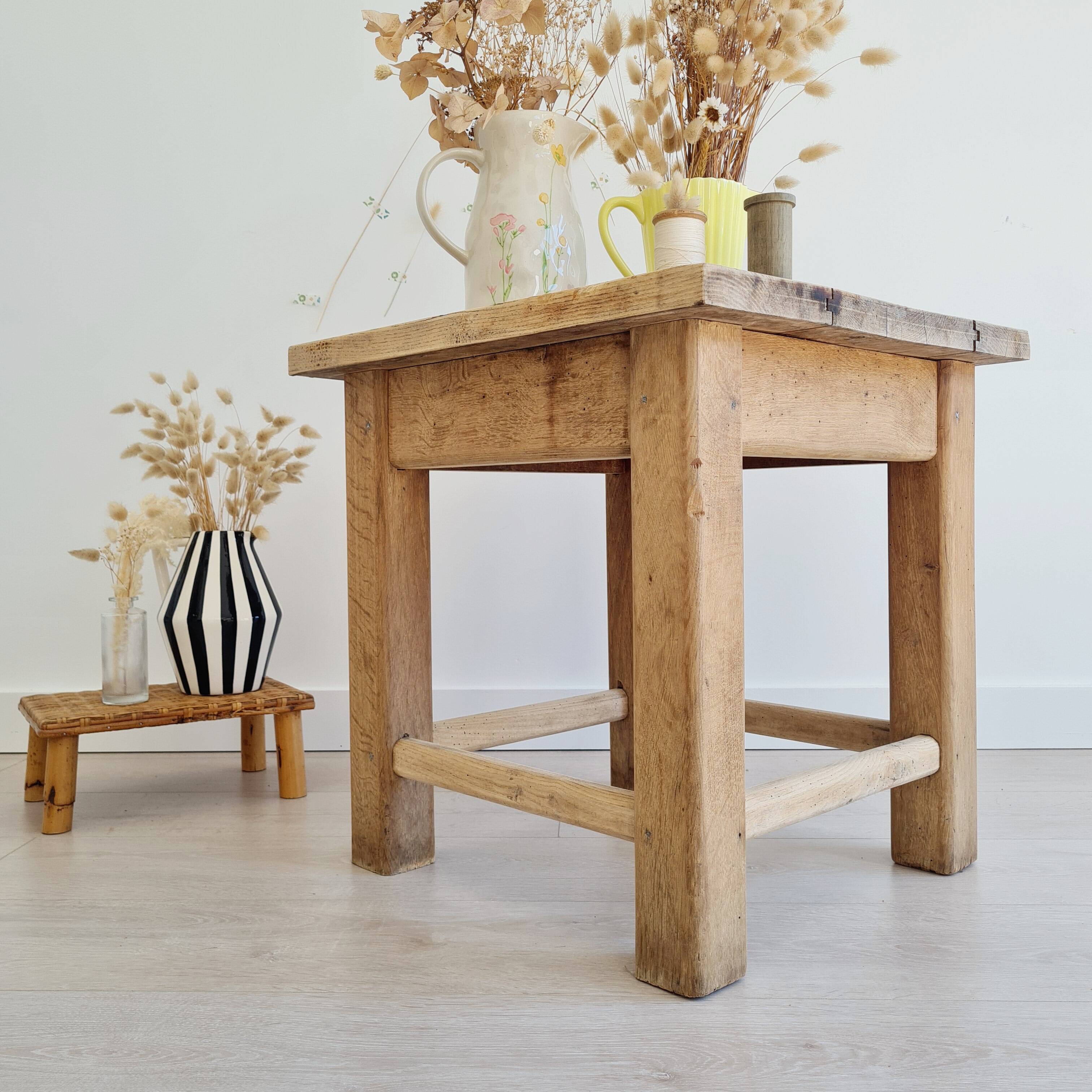 Brutalist table - oak side table