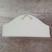 Wall coats door