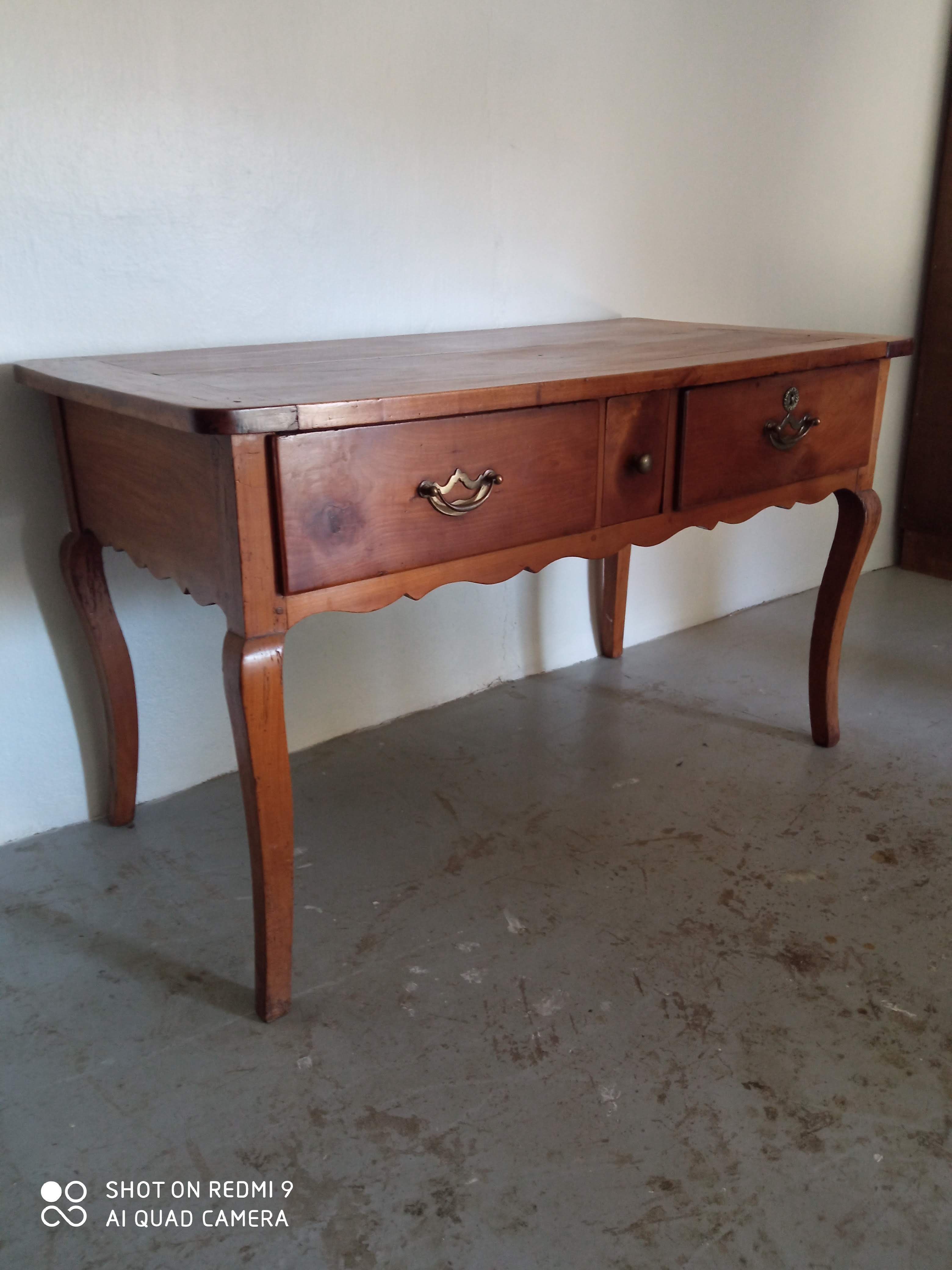Louis XV desk in cherry brass fittings