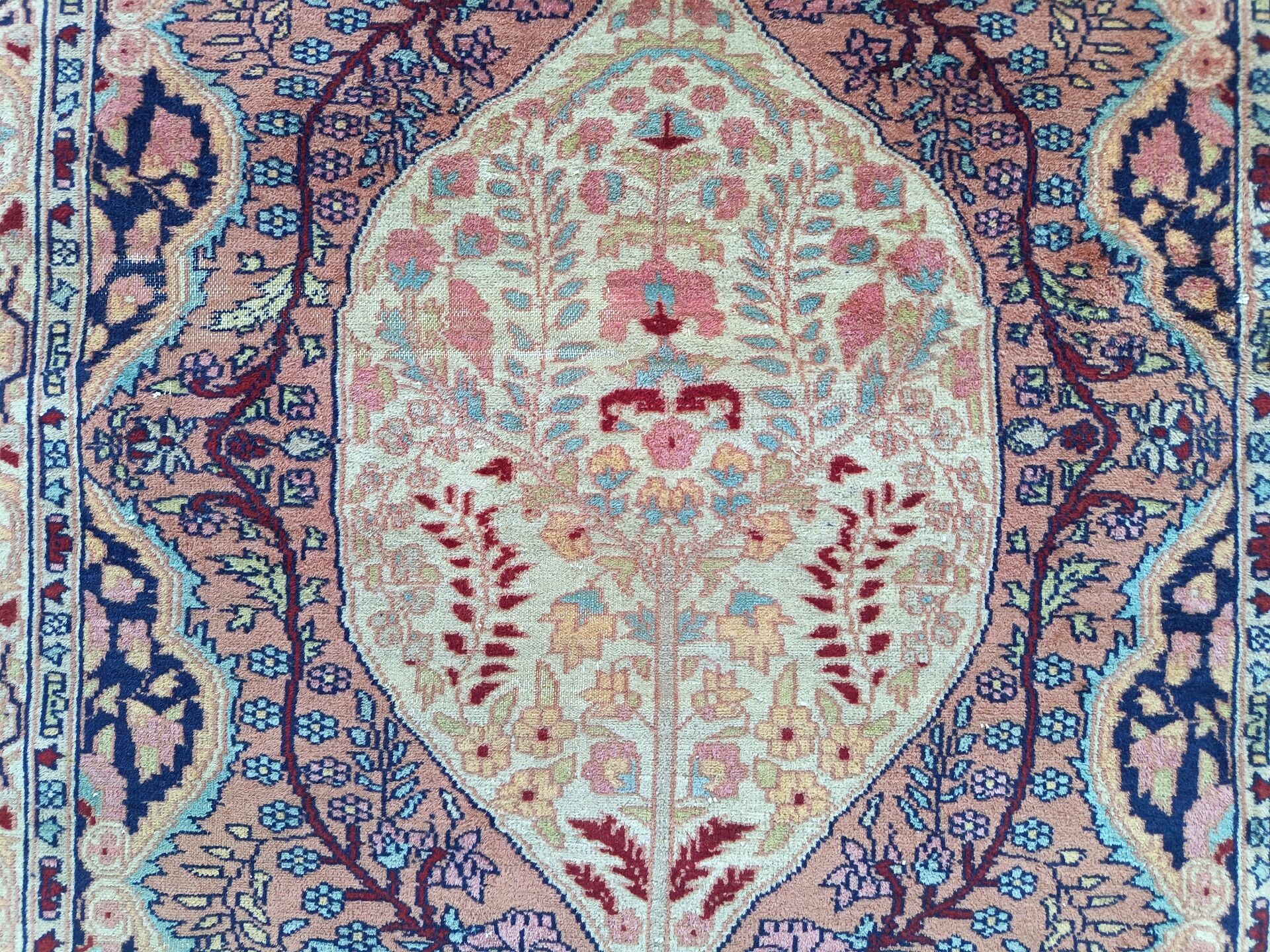 Handmade Pakistani carpet