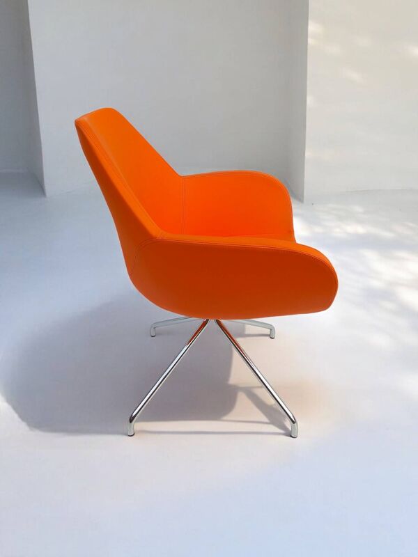 Suite de 4 Fauteuils pop Fan 10H pour Profim designer Piotr Kuchciński