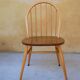 Série de 4 chaises « Windsor » par L. Ercolani pour les éditions Ercol