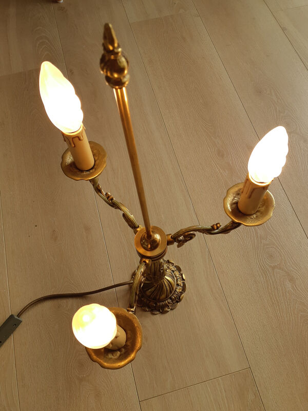 Lampe bouillotte en bronze doré