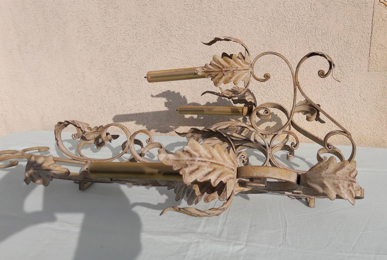 Pair of wall sconces