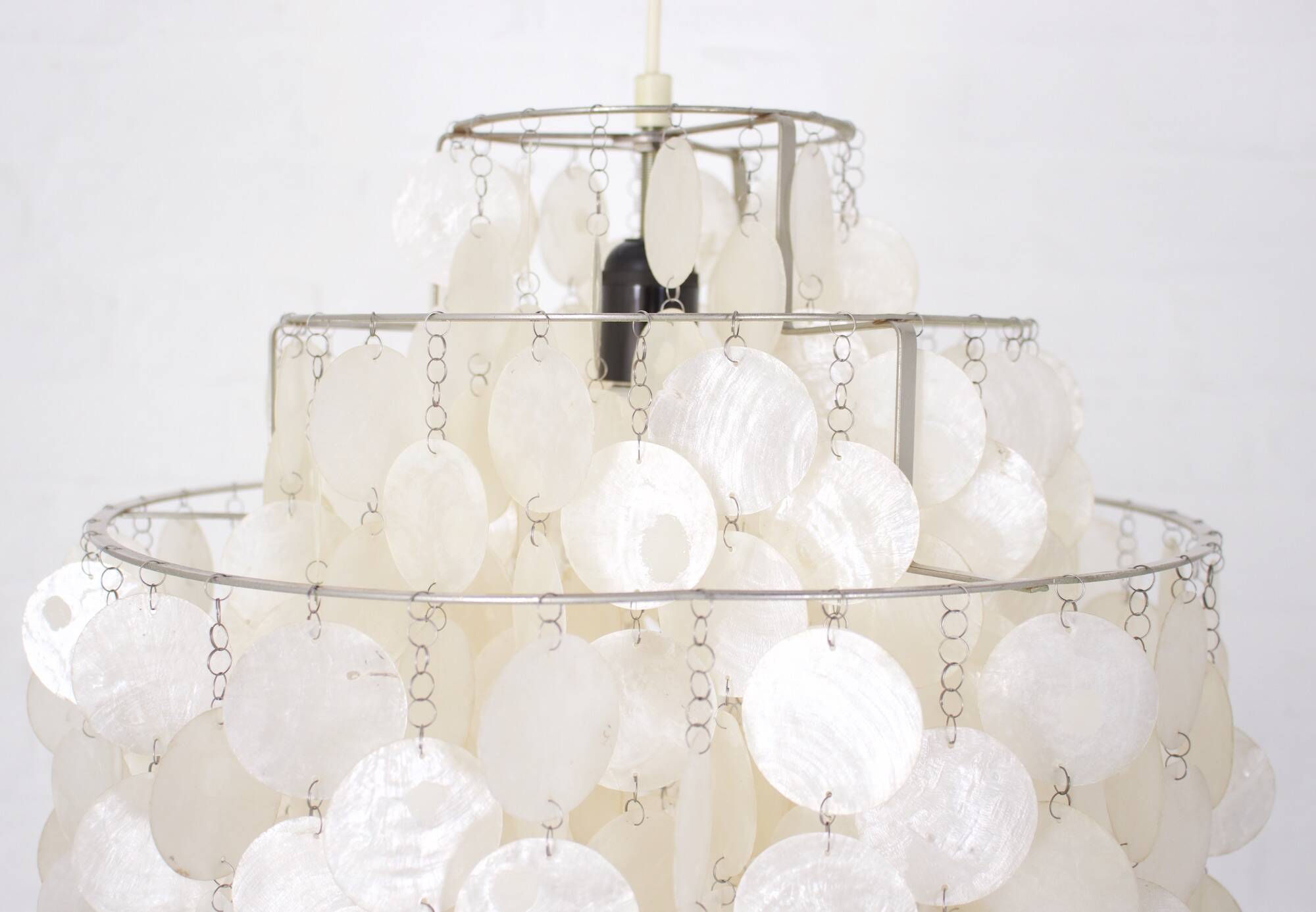 Verner Panton Fun mother-of-pearl chandelier 1 DM.