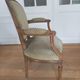 Fauteuils médaillon style Louis XVI