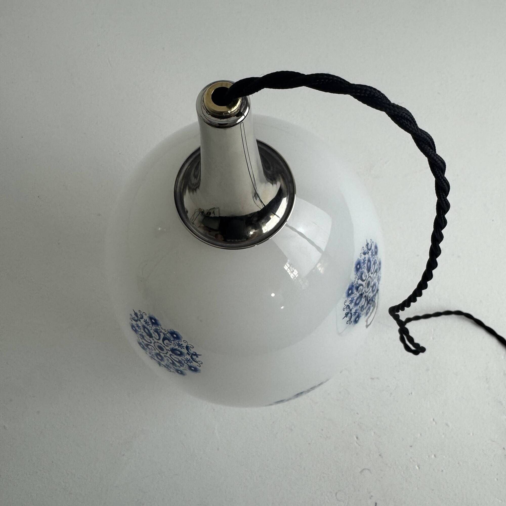 Old large ovoid suspension 1970 in vintage opaline