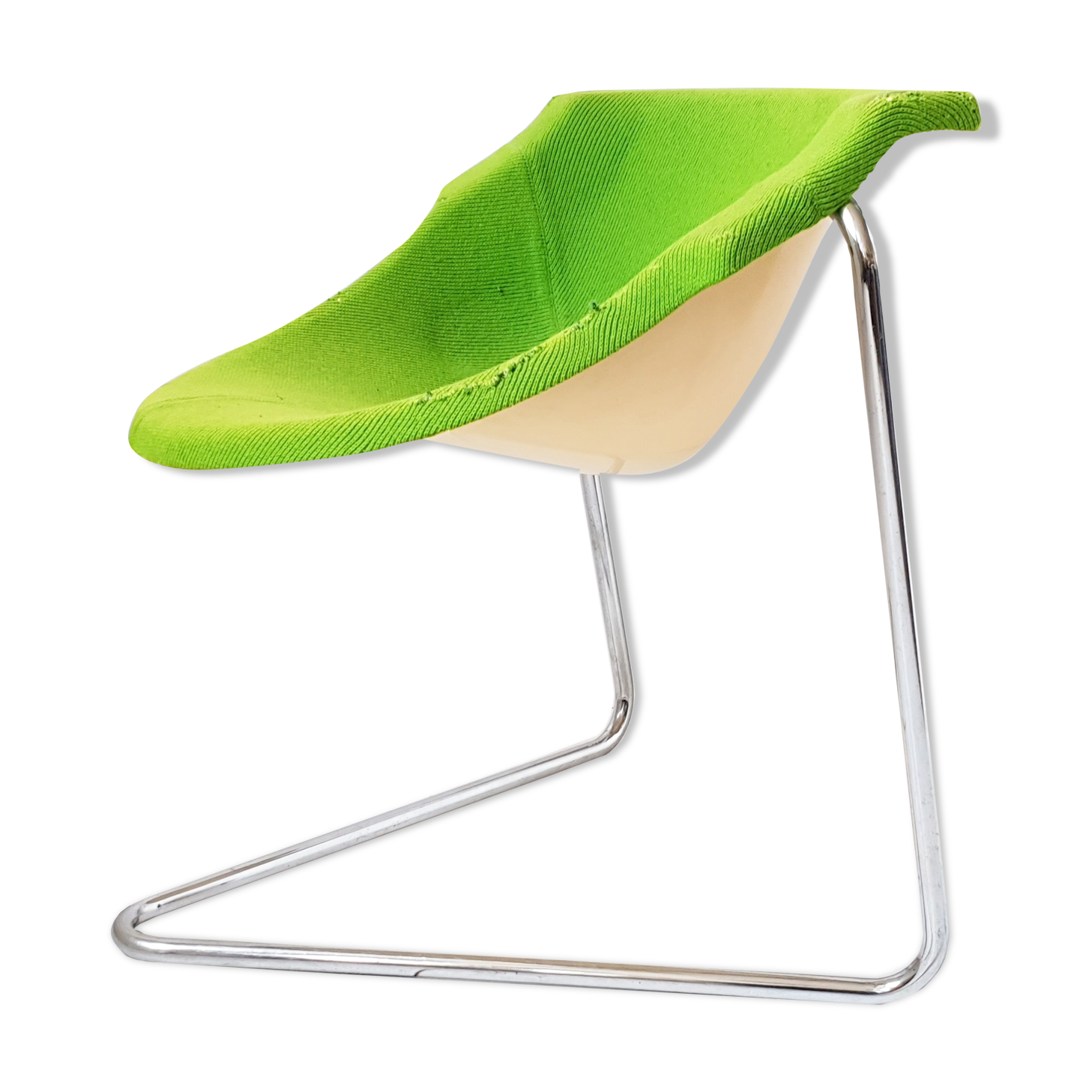 Kwok Hoi Chan's Pussycat armchair for Steiner 1960