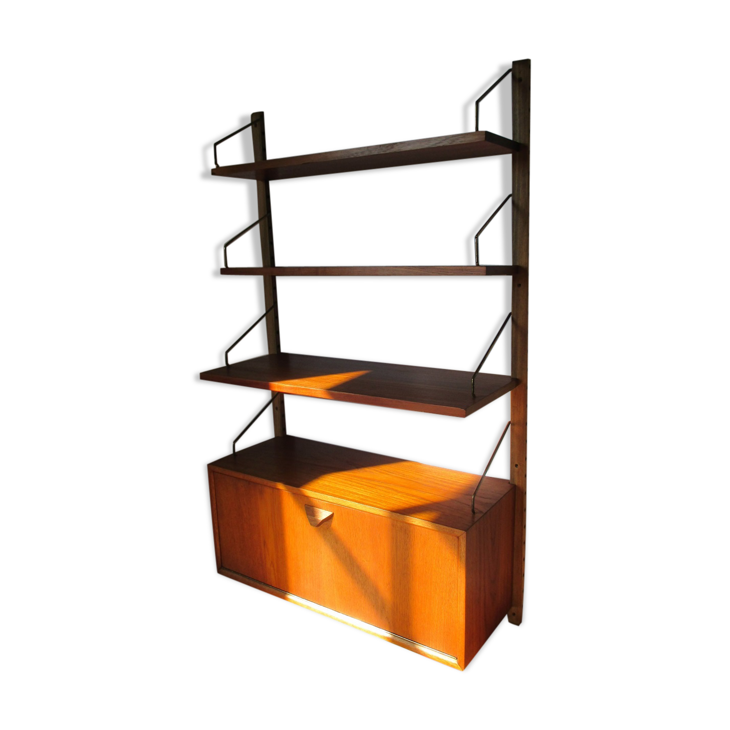 Poul Cadovius system library