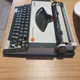 Luxury olympus traveller typewriter