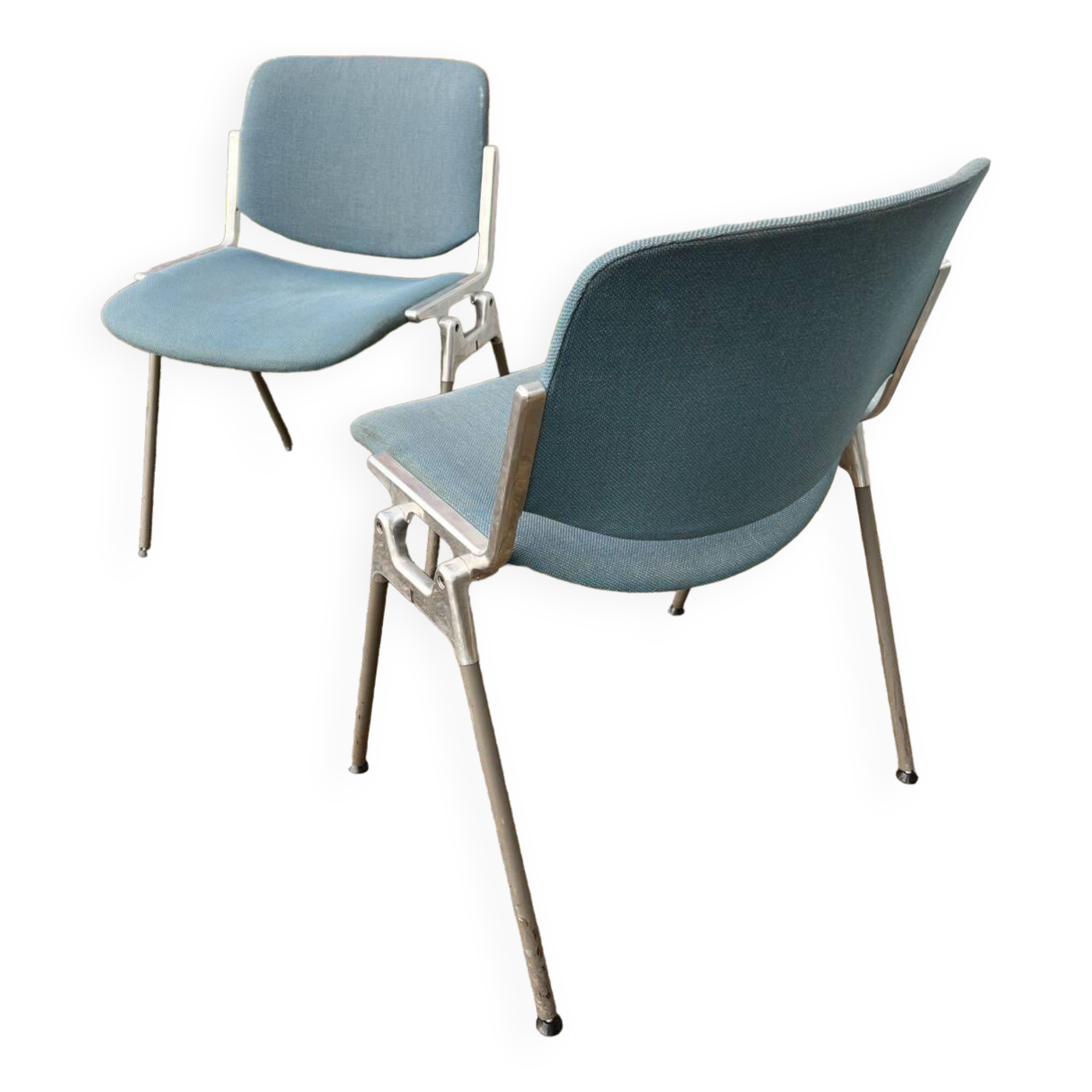 Pair of chairs by G. Piretti for Castelli
