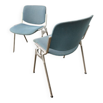 Pair of chairs by G. Piretti for Castelli