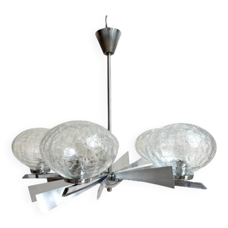 5-light chandelier in chromed metal and cracked glass