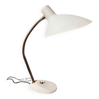 Desk lamp