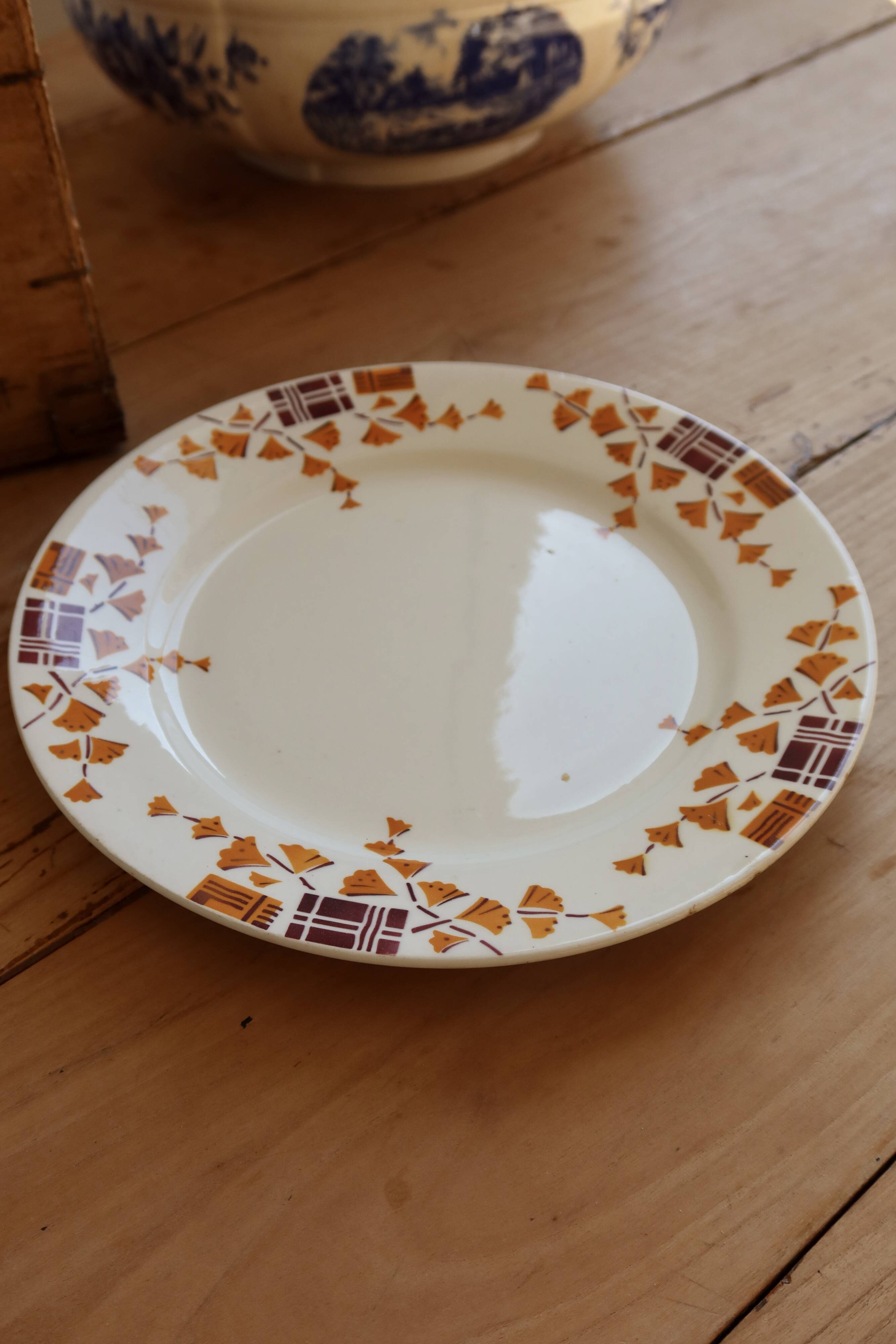 Antique dessert plate, ironstone Creil and Montereau – Achill model