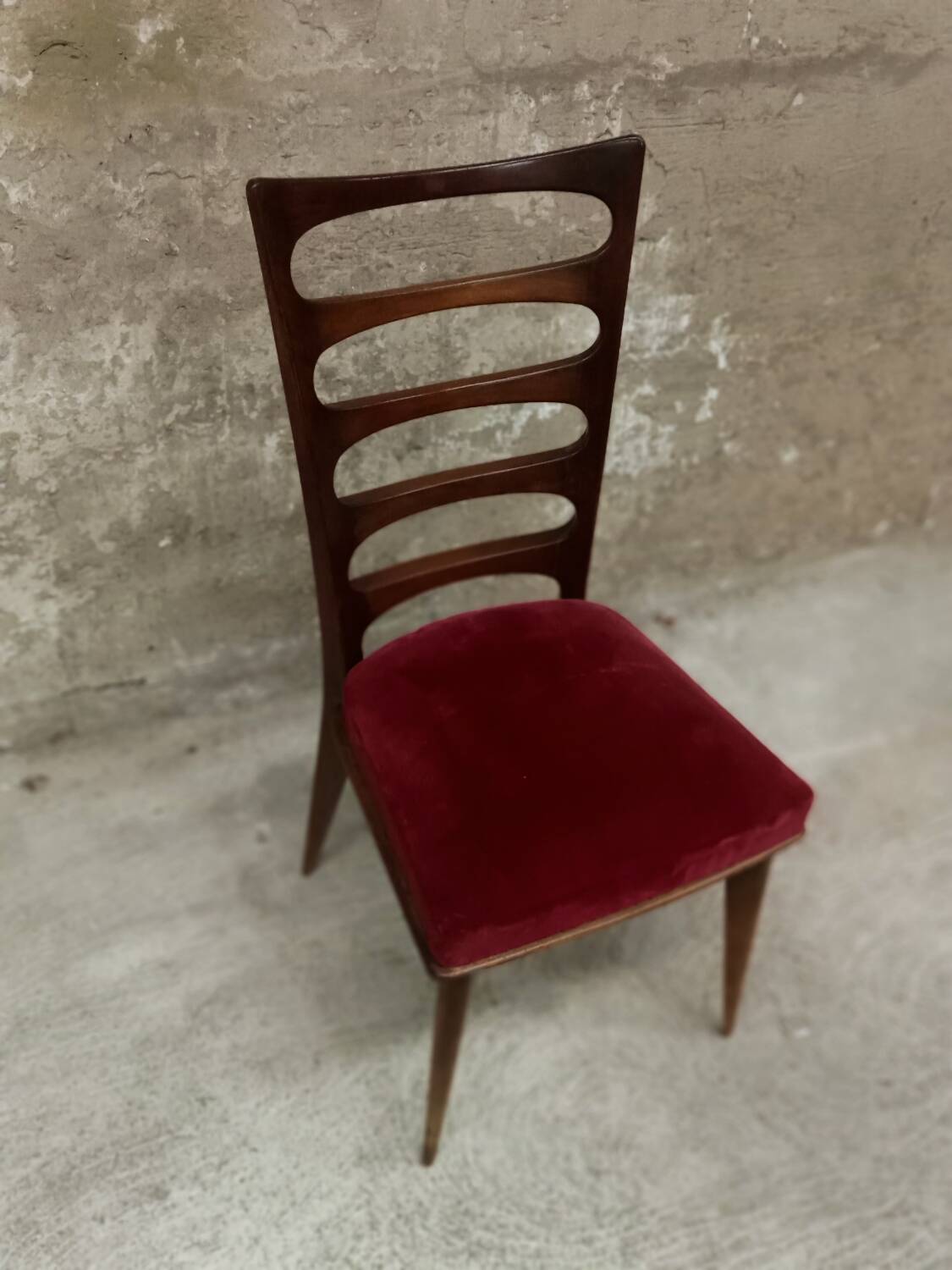 Gaston Poisson chairs