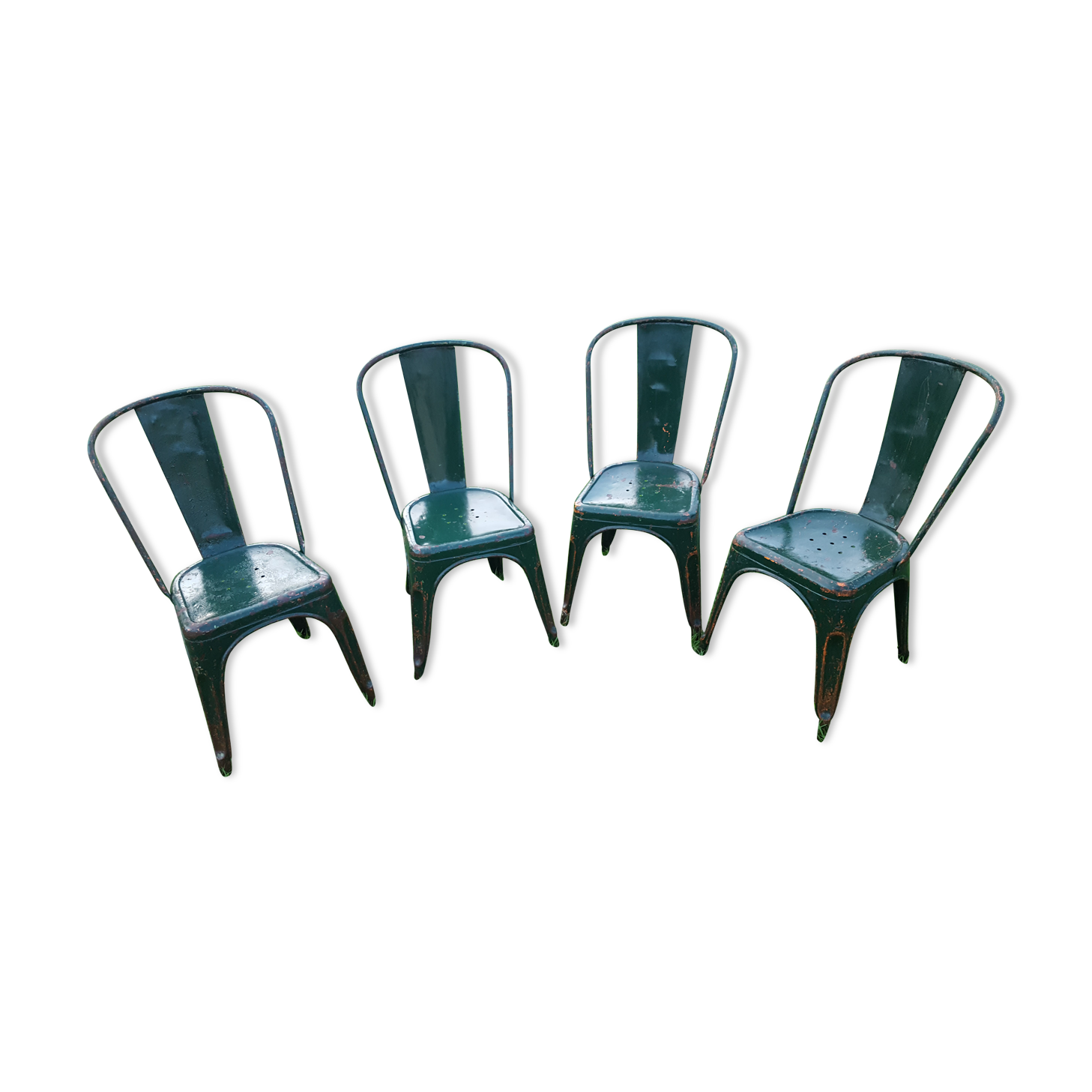 4 Green chaises Tolix industrial, first model (background)