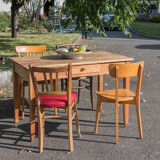 Farm table