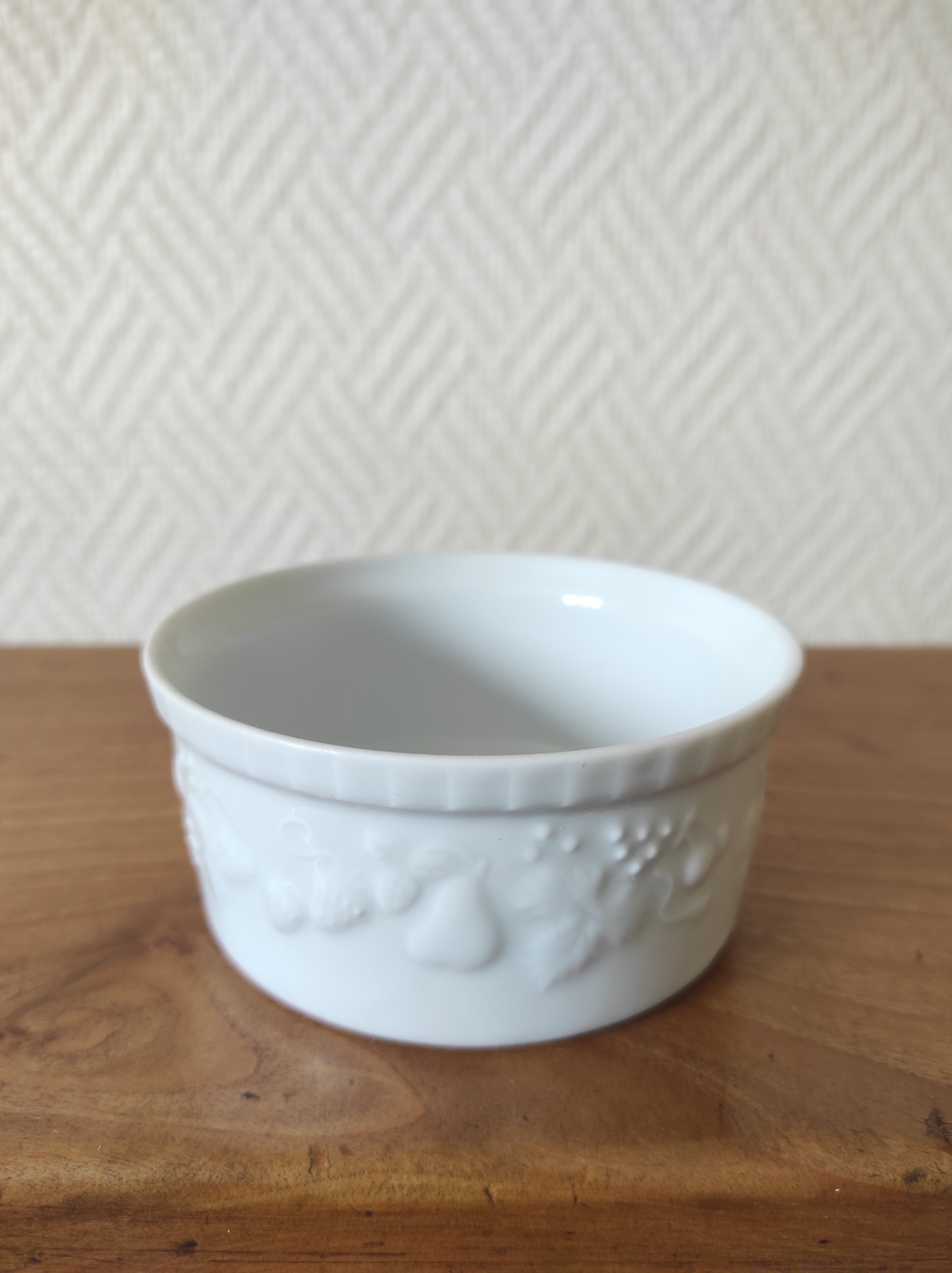 Porcelain ramekin series 'Wild Ivy' Philippe Deshoulieres