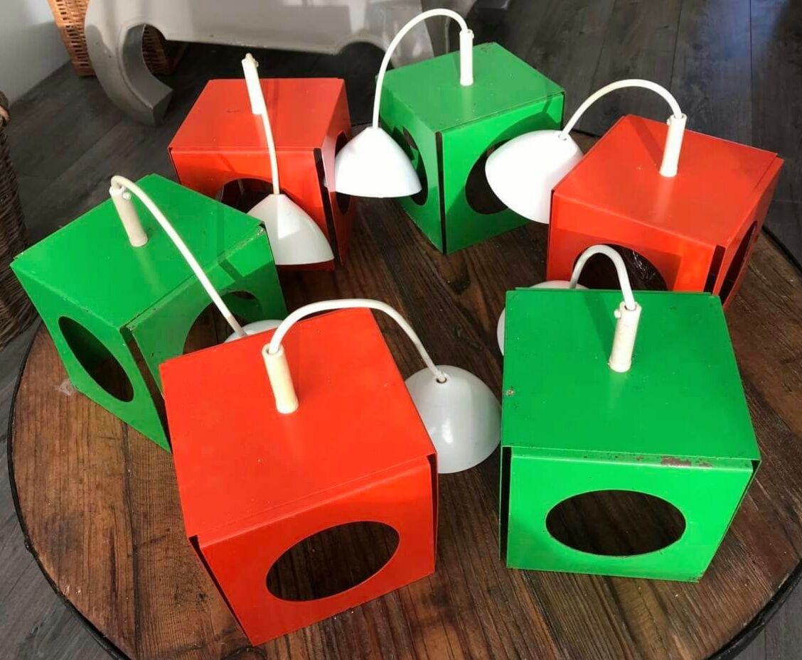 Series of 6 vintage space age folded metal lamps