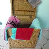 Corsair-style trunk with rounded woven wicker lid, 2 handles - Vintage