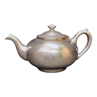 Metal teapot