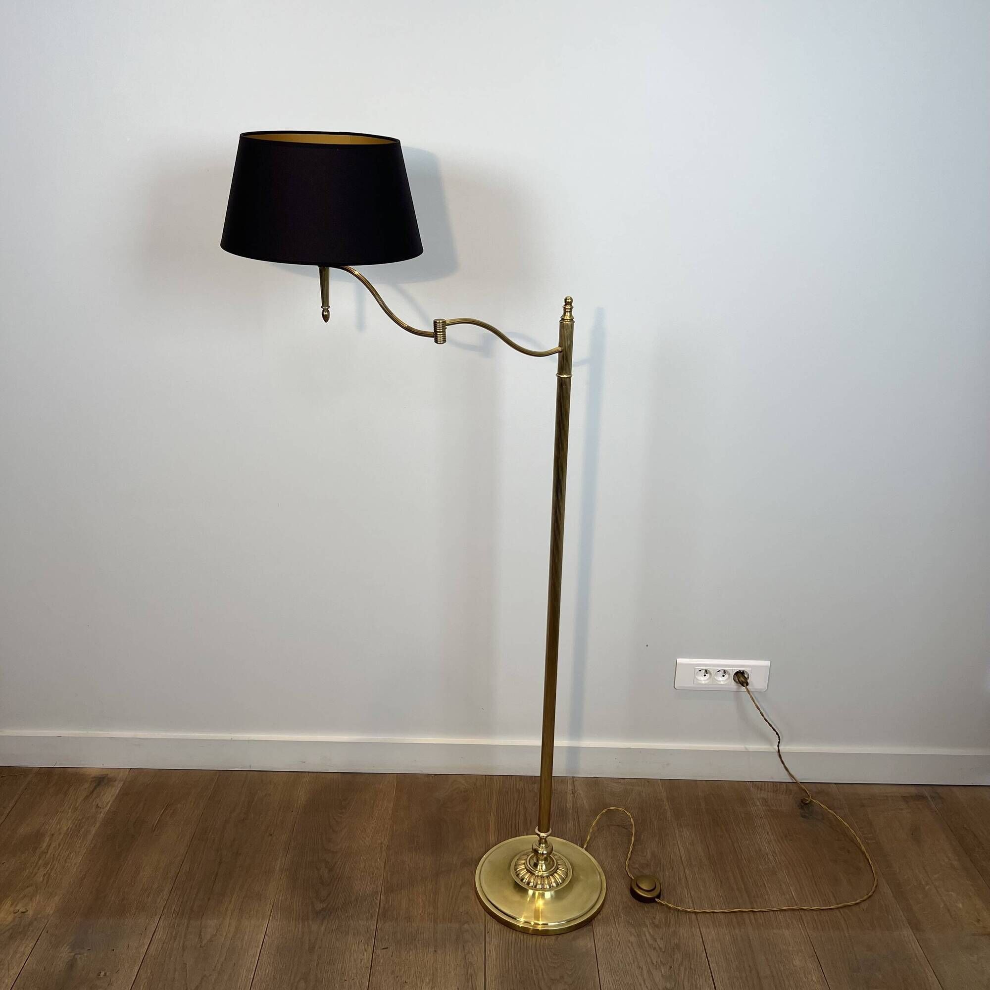 Reading Floor Lamp with Adjustable Arm in Gold Brass. French Work. Vers