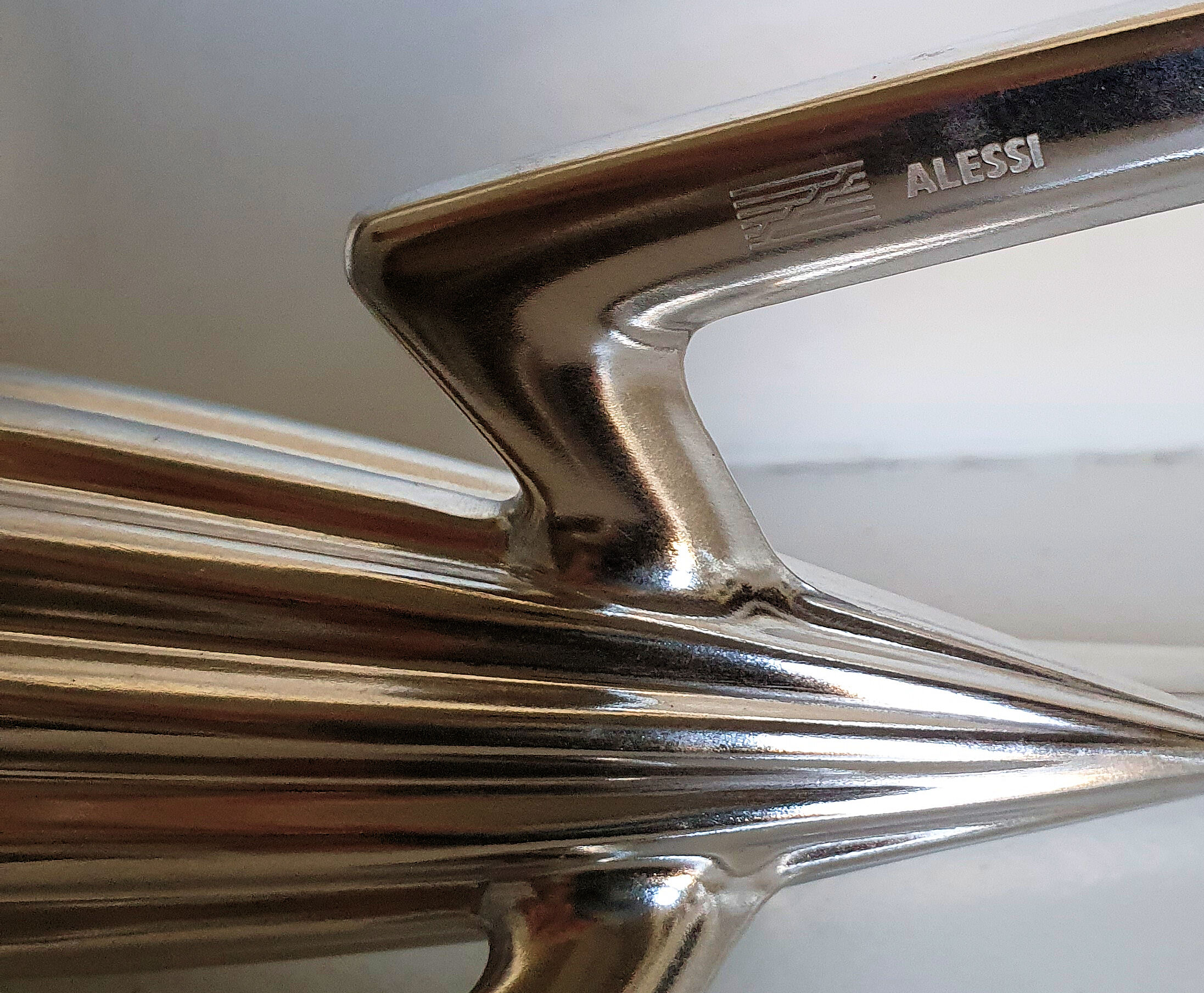 Starck Alessi citrus press 80s