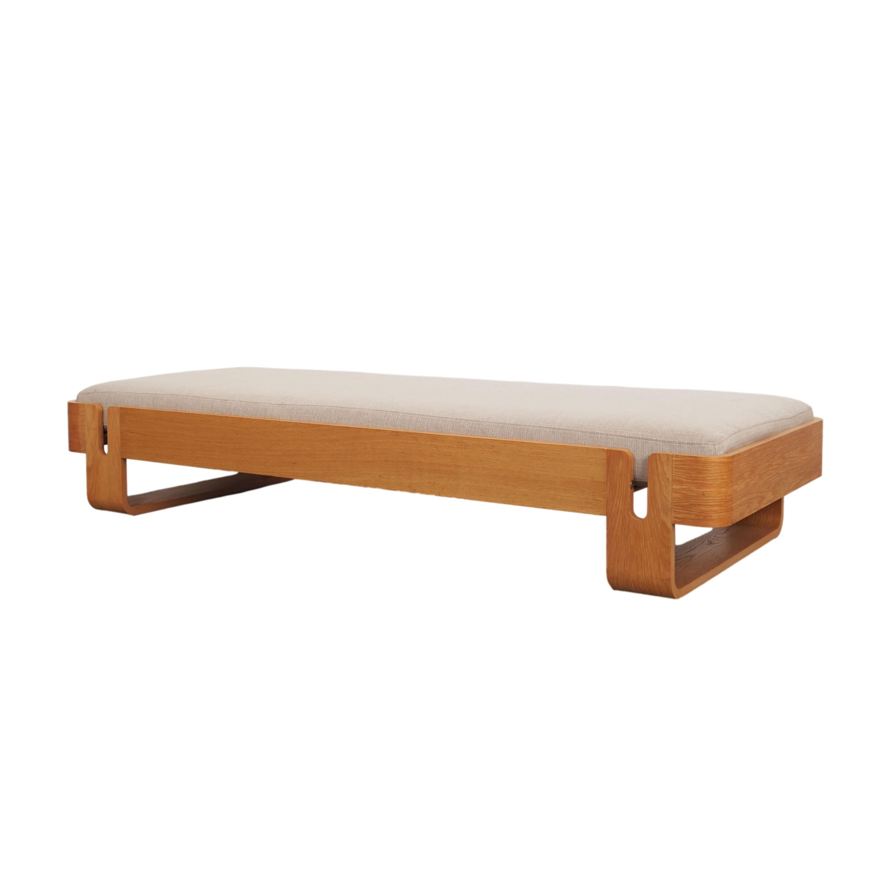 Oak daybed, Danish design, 1970s, production: Denmark