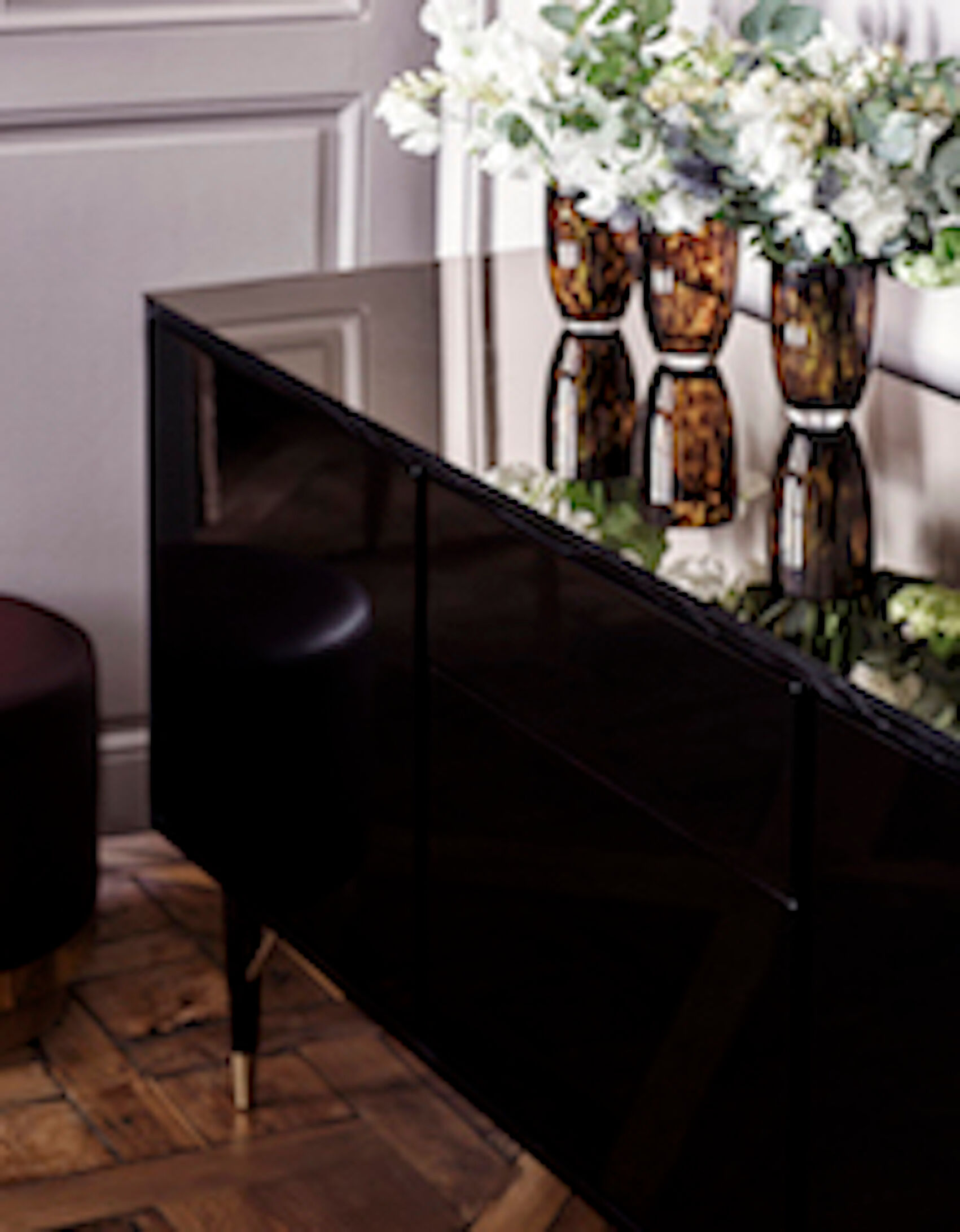 Black mirror capri enfilade