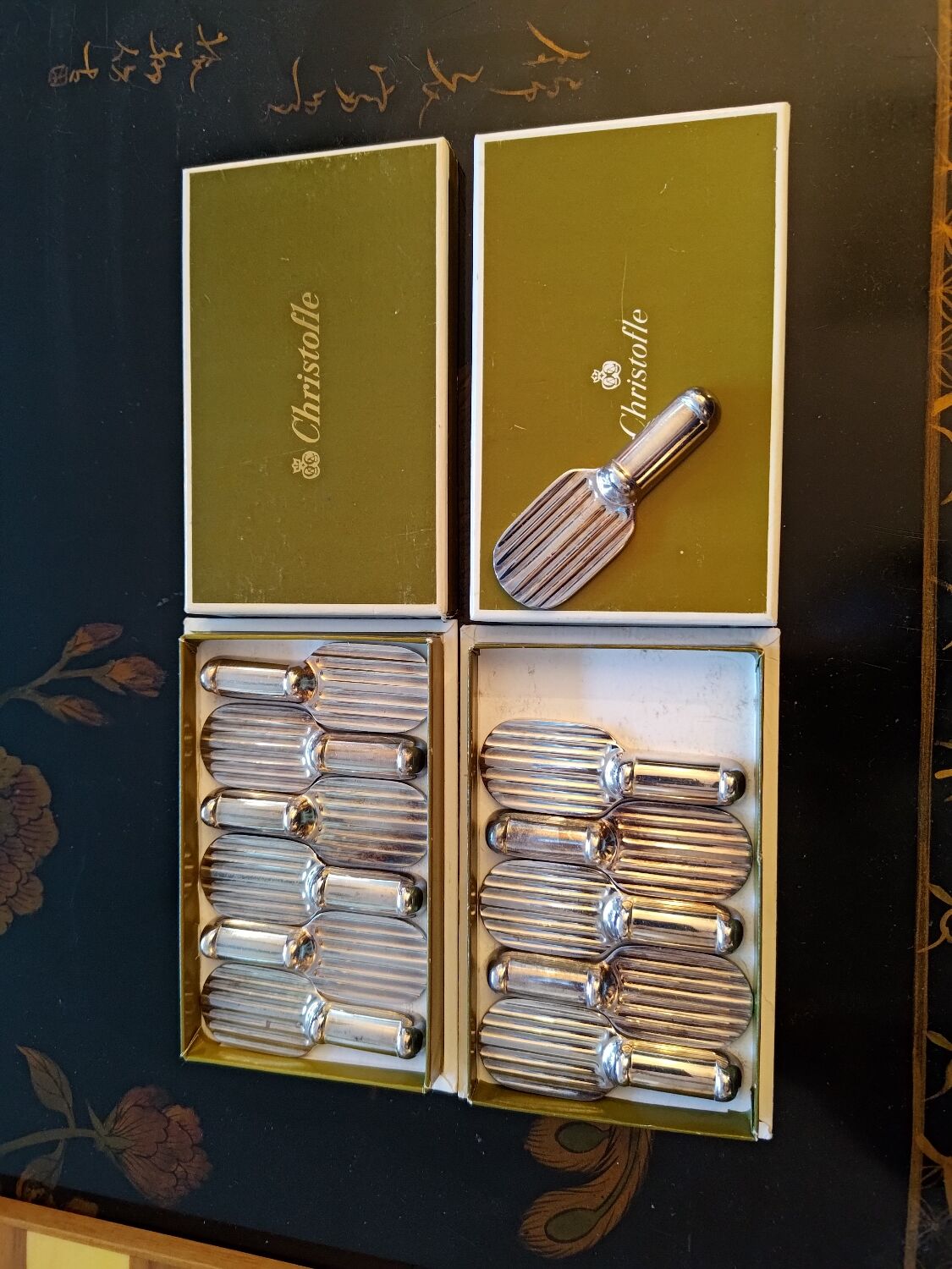 12 Christofle knife holders