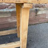Table industrielle primitive établi en bois naturel brut vintage bohême commerce magasin