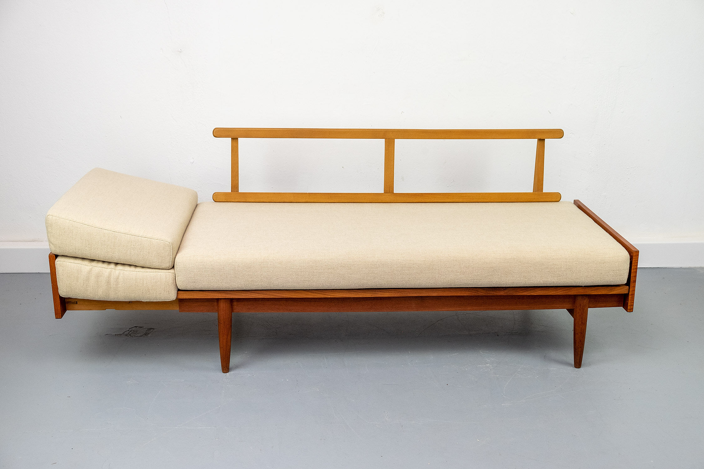 Vintage Teak Daybed/Sofa, 1960s